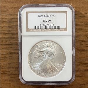 2000 Silver Eagle Coin